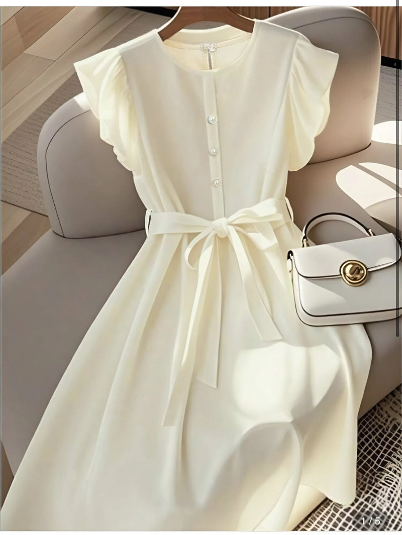 Fashion as a Reflection of Society and Individuality